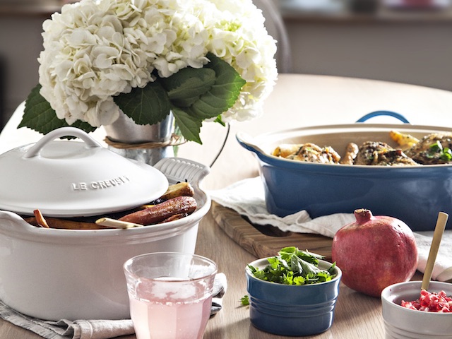 Le Creuset on Zola Wedding Registry