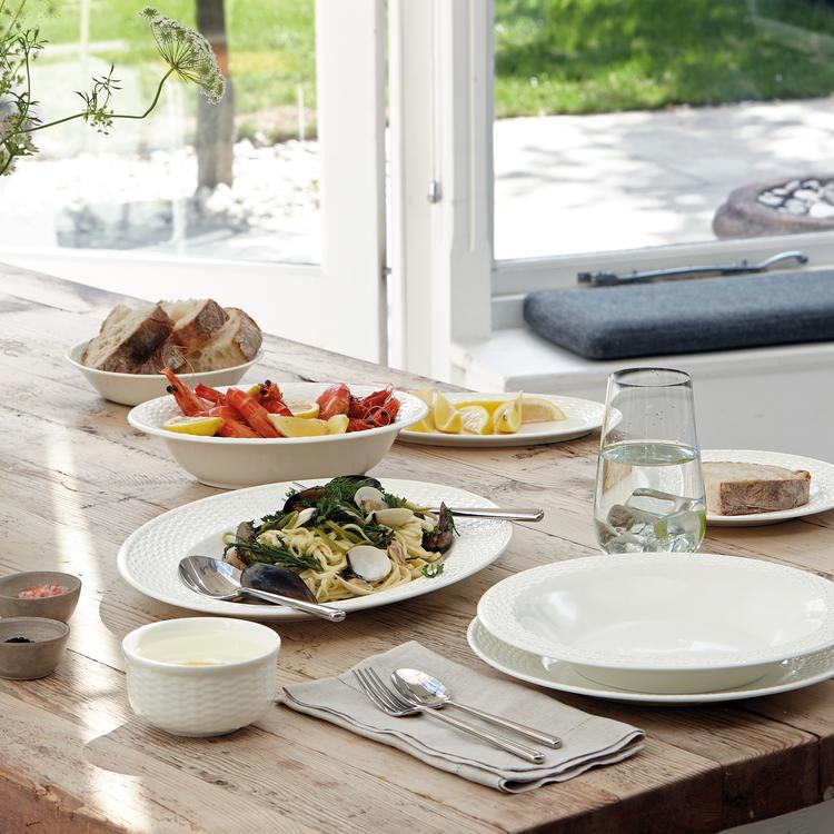 Wedgwood, Nantucket Basket Colletion | Zola