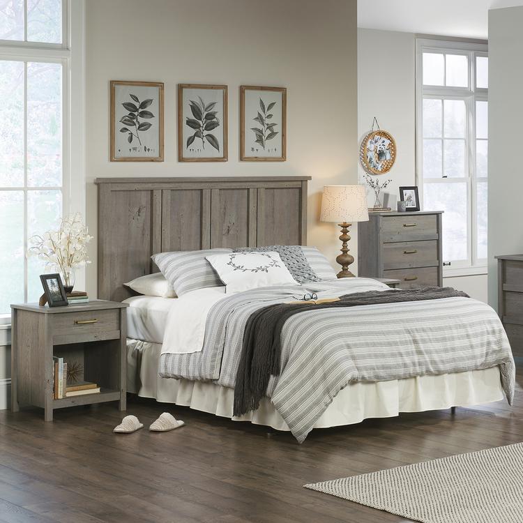 Sauder, Cannery Bridge Collection | Zola