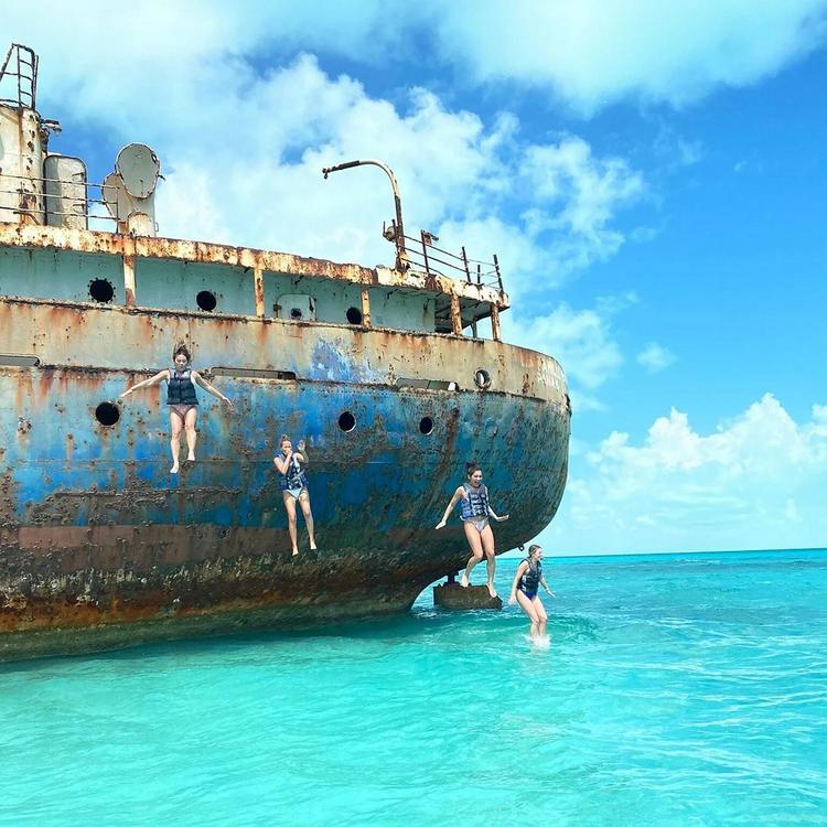 Spur Experiences, Turks and Caicos Collection | Zola