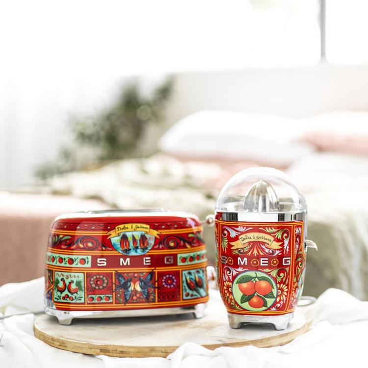 Smeg, Dolce & Gabbana | Zola